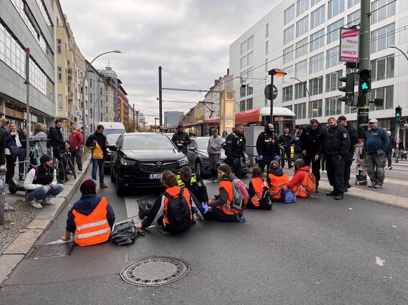 Klimaproteste belasten die Behörden in Berlin zunehmend.