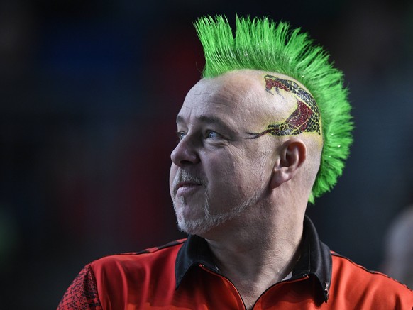 Peter Wright called Snakebite took part in the Rebel Prague Darts Masters in Prague, Czech Republic, on Friday, November 30, 2018. (CTKxPhoto/MichalxKamaryt) CTKPhotoP201812010290201 PUBLICATIONxINxGE ...