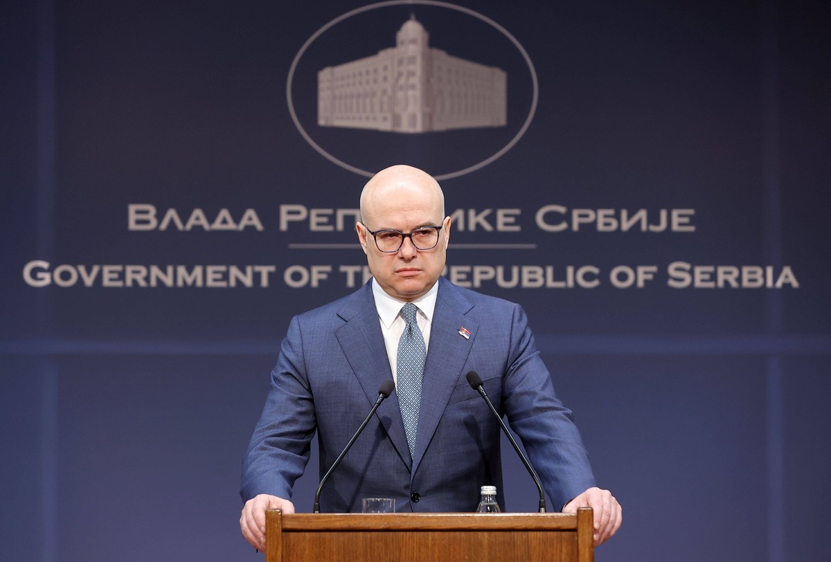 250128 -- BELGRADE, Jan. 28, 2025 -- Serbian Prime Minister Milos Vucevic addresses a press conference in Belgrade, Serbia on Jan. 28, 2025. Vucevic announced resignation on Tuesday during an extraord ...