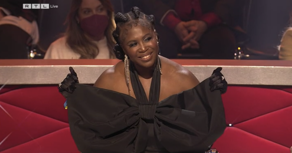 Motsi Mabuse gefiel, was Sarah und Vadim auf der Bühne zeigten.