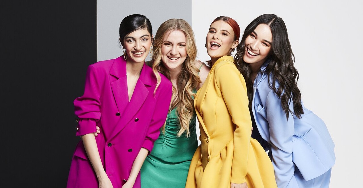 Titel: Germany&#039;s Next Topmodel - by Heidi Klum; Staffel: 16; Person: Soulin; Dascha; Romina; Alex; Copyright: (c) ProSieben/Marc Rehbeck; Fotograf: Marc Rehbeck; Bildredakteur: Susanne Karl-Metzg ...
