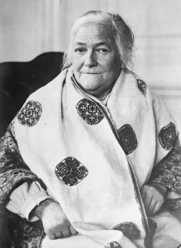 Clara Zetkin , German Marxist theorist , activist and advocate for women s rights . A member of the Executive Committee of the Communist International . 27 October 1924, Copyright: Topfoto PUBLICATION ...