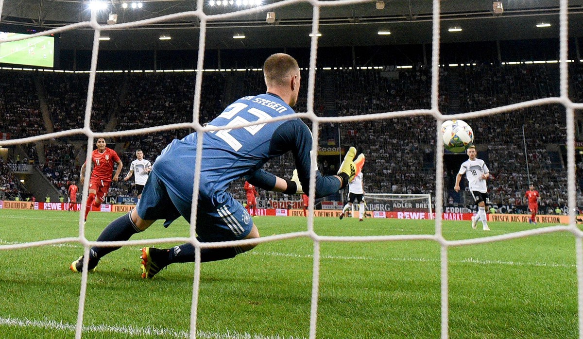 09.09.2018, xfux, Fussball Testspiel, Deutschland - Peru emspor, v.l. Marc Andre ter Stegen (Deutsche Fussball Nationalmannschaft DFB) (DFL/DFB REGULATIONS PROHIBIT ANY USE OF PHOTOGRAPHS as IMAGE SEQ ...