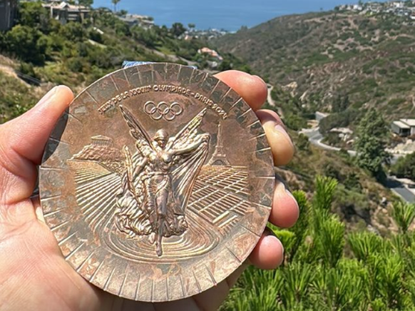 Die Bronze-Medaille von Nyjah Huston glänzt nicht mehr wie am Anfang.