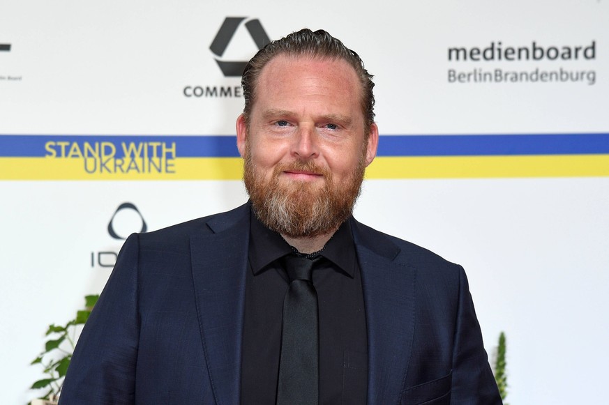 Axel Stein bei der Ankunft auf dem Roten Teppich zum DEUTSCHER FILMPREIS 2023 im Theater am Potsdamer Platz in Berlin am 12.05.2023 *** Axel Stein arriving on the red carpet for the GERMAN FILM AWARD  ...