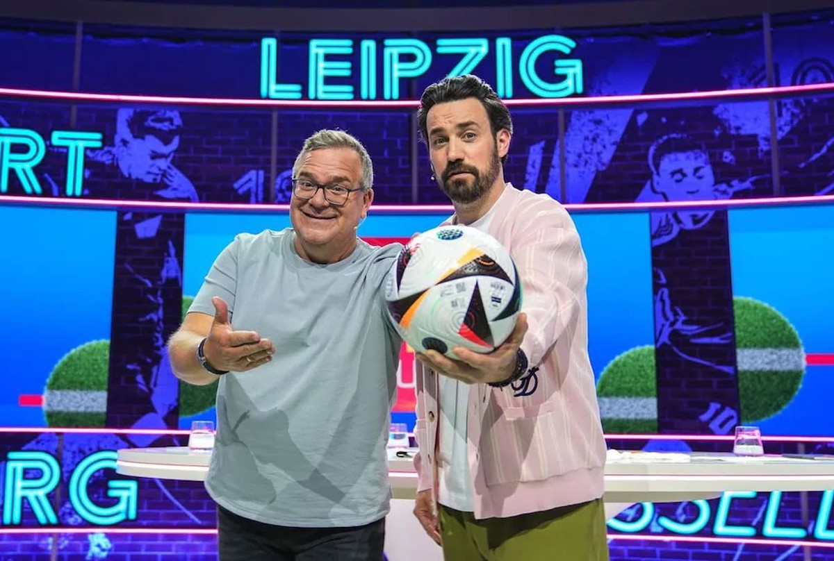 Im "RTL EM-Studio" werden die wichtigsten Turnier-Ereignisse diskutiert.