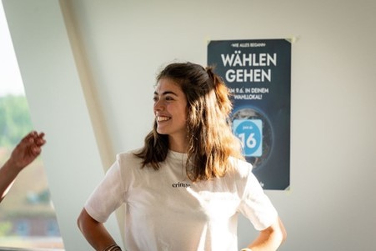Zahra Pischnamazzadeh, 23 Jahre, ist Klimaaktivistin bei Fridays for Future und studiert in Dresden Internationale Beziehungen.