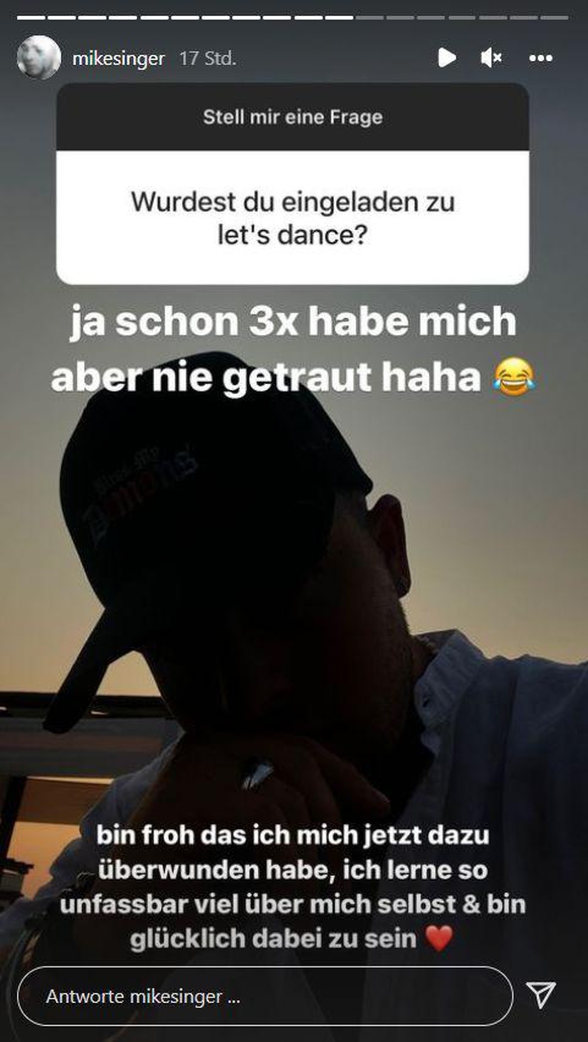 Mike Singer verrät, dass er schon mehrere "Let's Dance"-Anfragen erhielt.