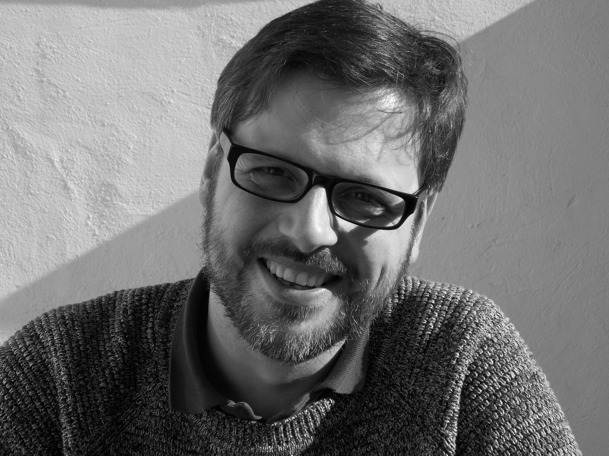 Sebastian Bartoschek, Journalist, Psychologe, Science-Slammer, Podcaster und Autor.
