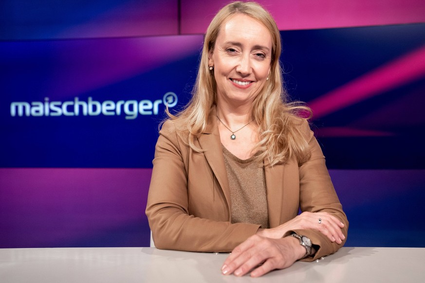 ARD-Talkshow Maischberger Aktuell, 06.09.2022, Berlin, Chefredaktion des Spiegel Melanie Amann im Portrait bei der ARD-Talkshow Maischberger im WDR-Studio in Berlin Berlin Berlin Deutschland *** ARD t ...