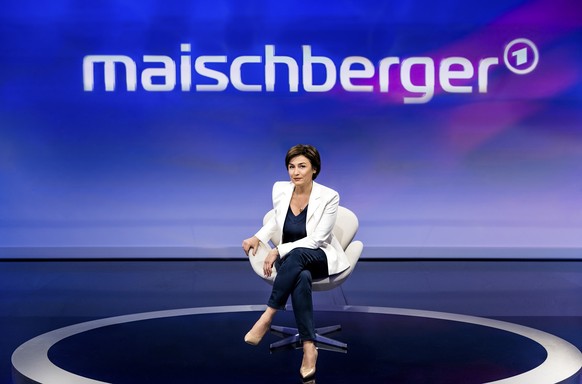 WESTDEUTSCHER RUNDFUNK K�LN maischberger.die woche - Sandra Maischberger Moderatorin Sandra Maischberger � WDR/Thomas Kierok, honorarfrei - Verwendung gem�� der AGB im engen inhaltlichen, redaktionell ...