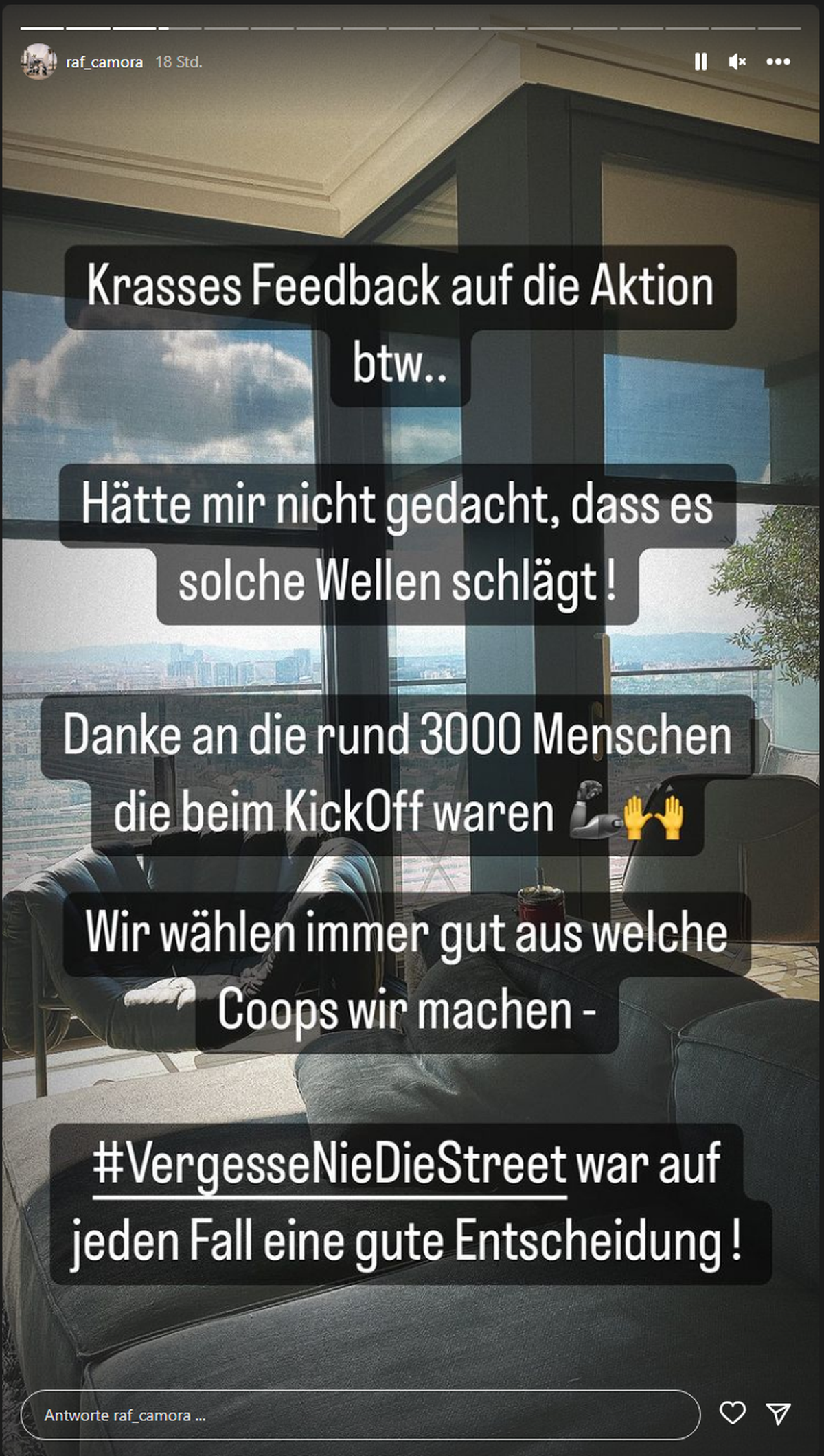 Der Hip-Hop-Musiker RAF Camora freut sich über das Feedback.
