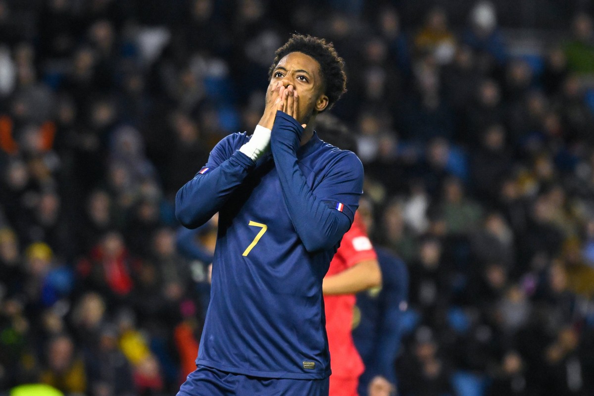 Wahi Elye 7 - France looks dejected during the match between France and South Korea U21, U 21 at Stade Oceane on November 20, 2023 in Le Havre, France. Photo by federico pestellini / panoramic - FOOTB ...