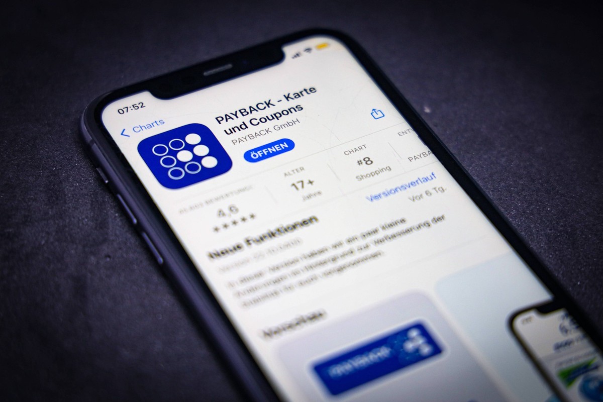 App Store - Apple 31.10.2022: Apple App Store auf einem iPhone. Apps-Charts gratis Apps. PAYBACK - karte und Coupons *** App Store Apple 31 10 2022 Apple App Store on an iPhone apps charts free apps P ...