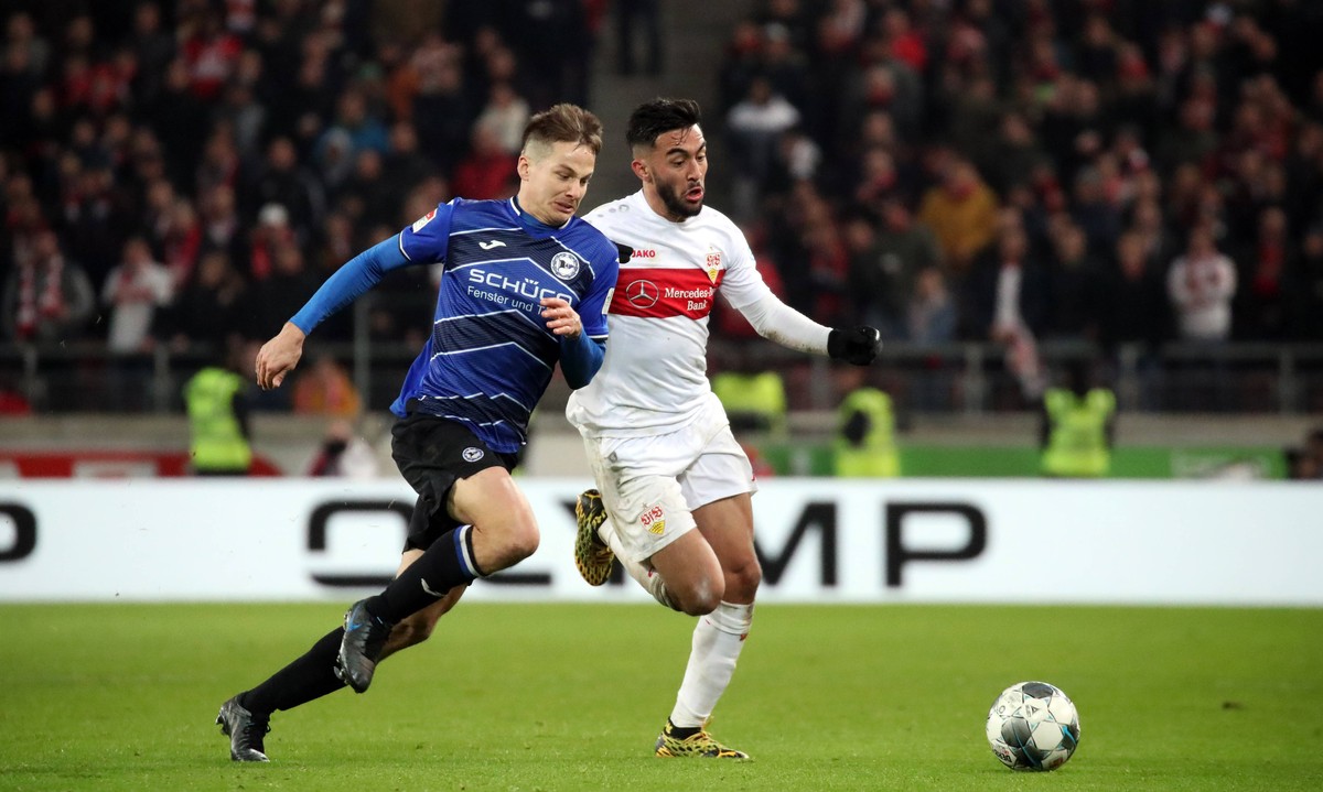 VfB Stuttgart - DSC Arminia Bielefeld Deutschland, Stuttgart, 09.03.2020, Fussball, 2. Bundesliga, Saison 2019/2020, VfB Stuttgart - DSC Arminia Bielefeld: v.l. Cedric Brunner DSC Arminia Bielefeld, N ...