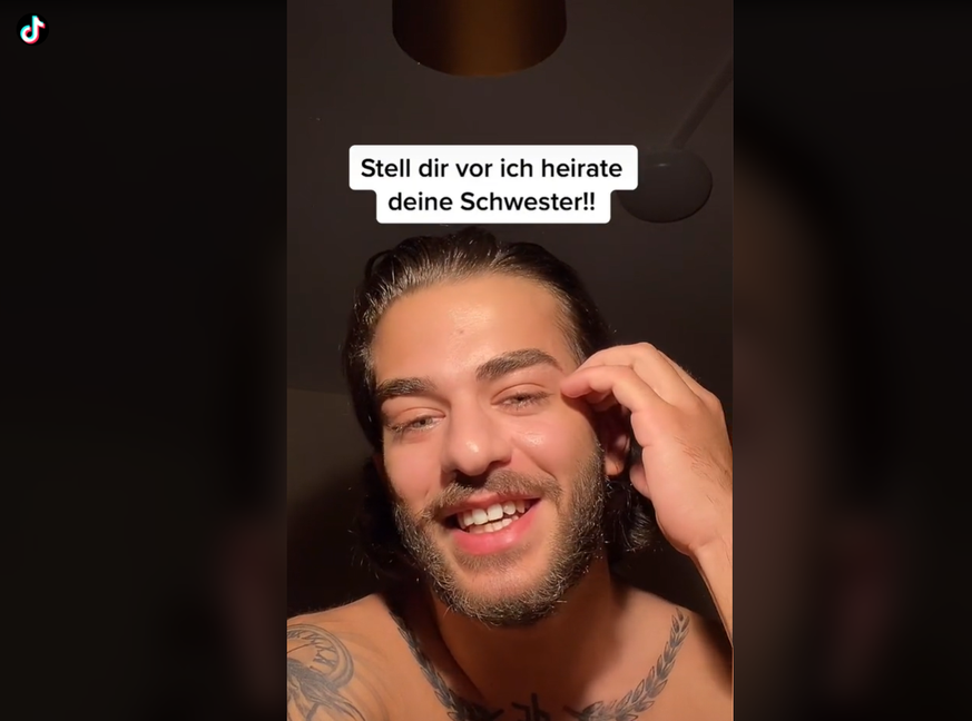 Mit diesem Video von Eren Aziz Azadi fing der Trend #ZitterNicht auf TikTok an.