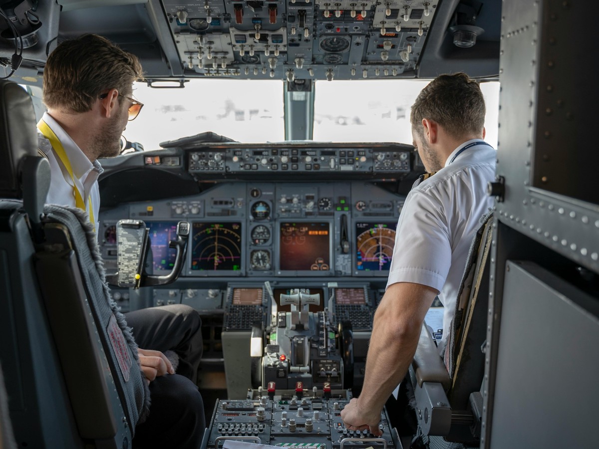 Flugzeug Cockpit Pilot Geräte