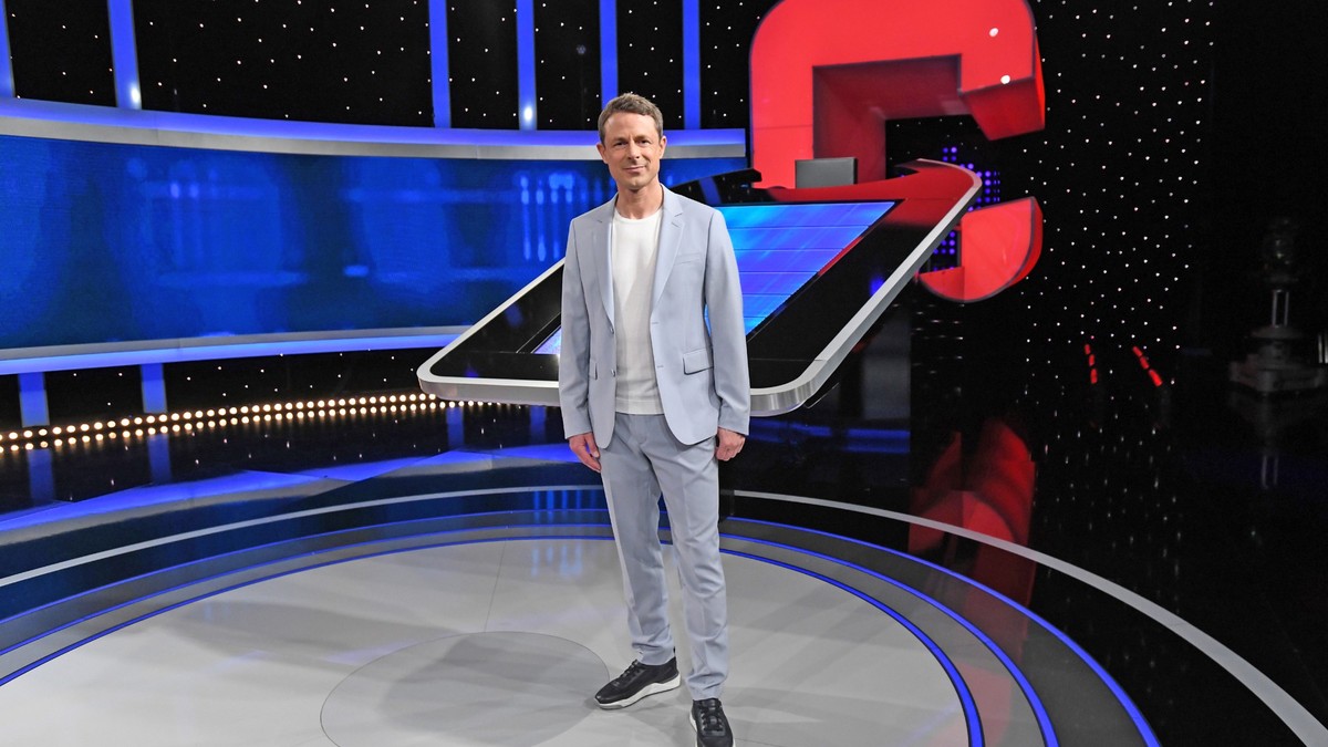 ARD GEFRAGT - GEJAGT mit Moderator Alexander Bommes, immer montags bis freitags um 18:00 Uhr im Ersten.
Moderator Alexander Bommes in Studiokulisse.
© ARD/Uwe Ernst, honorarfrei - Verwendung gemäß der ...