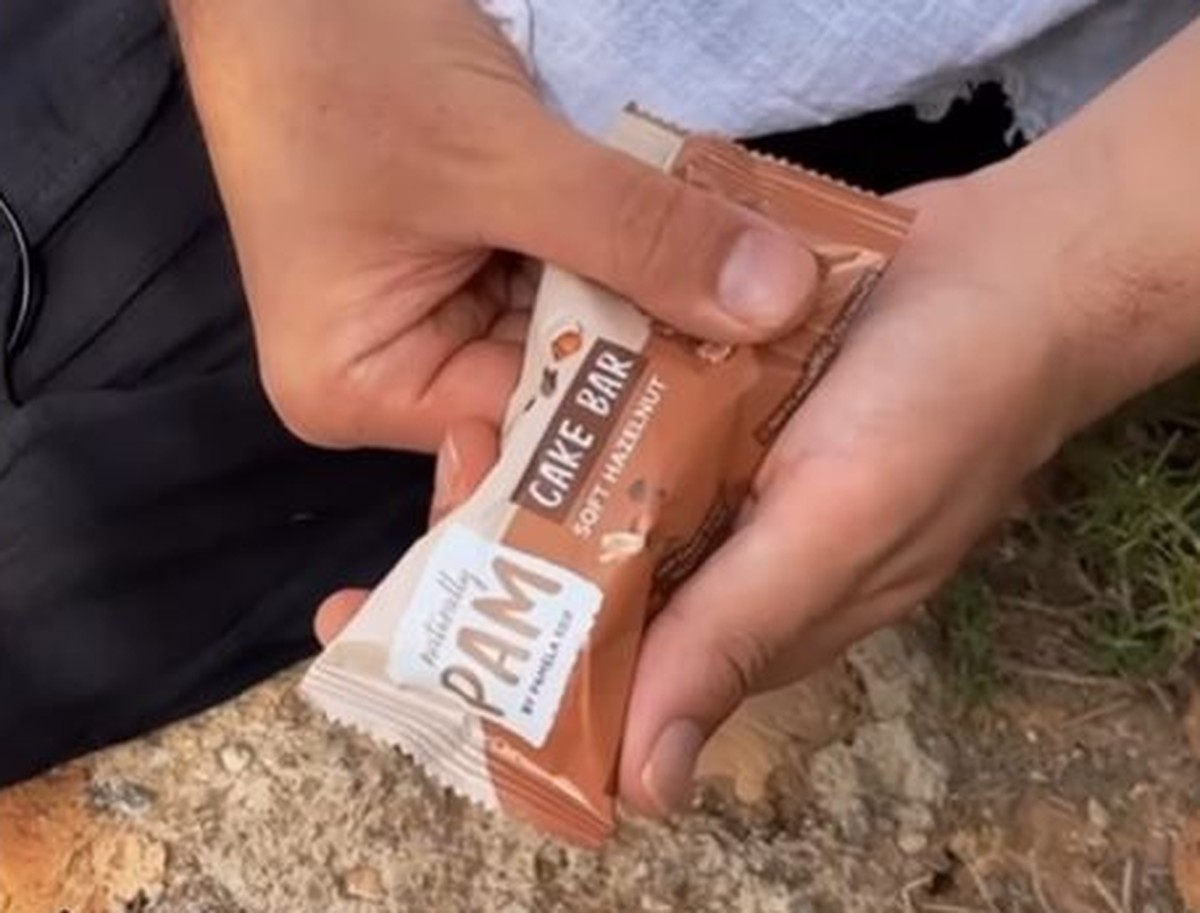 In Pamela Reifs Instagram-Story ist die viel zu große Riegelverpackung zu sehen.