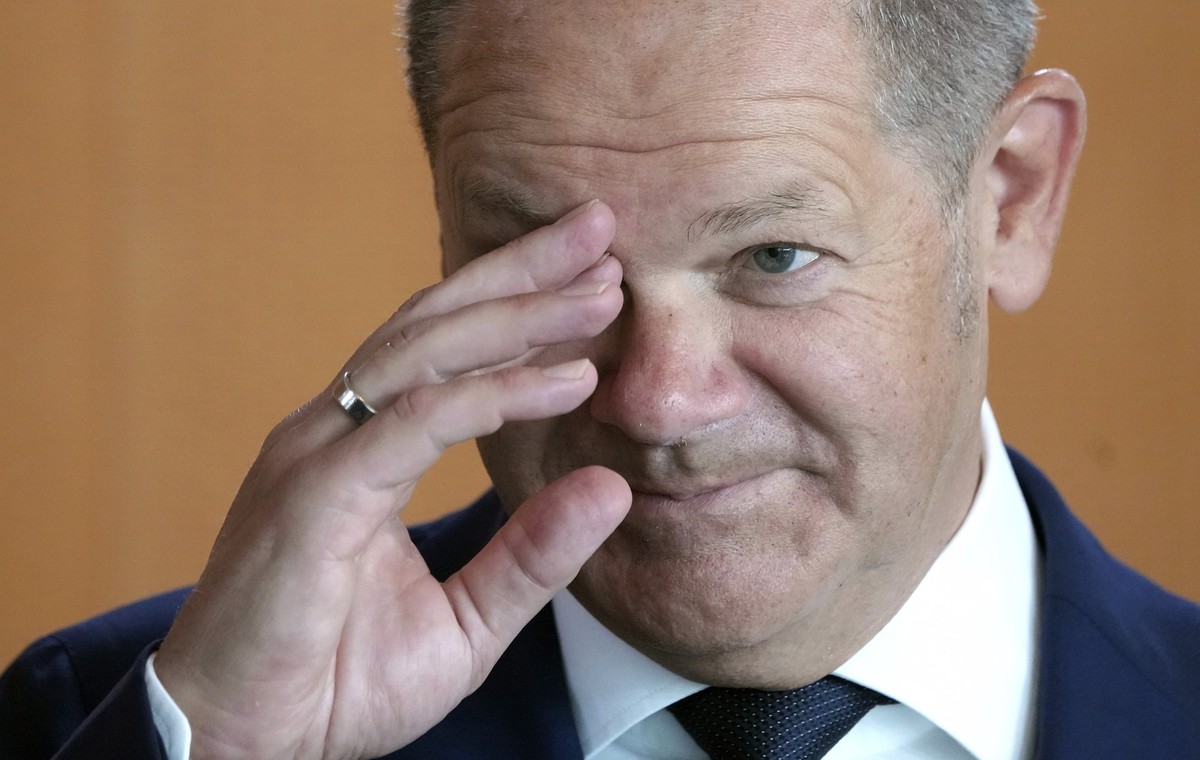 German Chancellor Olaf Scholz arrives for the weekly cabinet meeting at the Chancellery in Berlin, Germany, Wednesday, Aug. 17, 2022. Germany&#039;s chancellor says that he was &quot;disgusted by the  ...