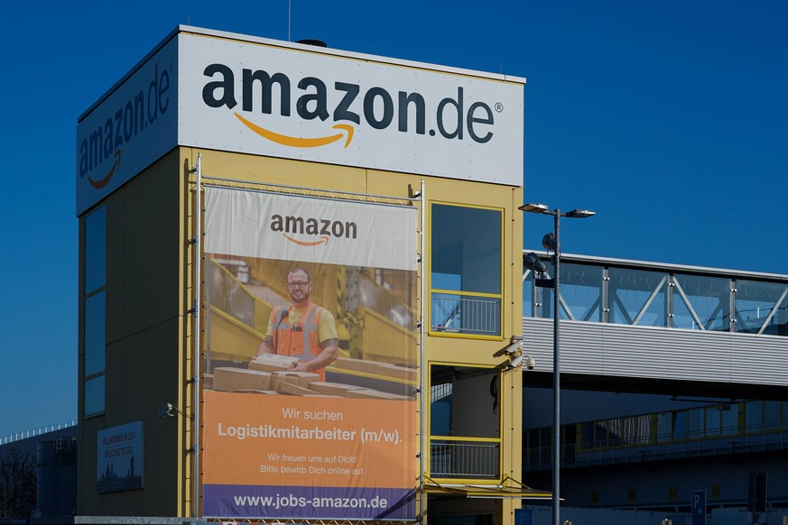 Amazon-Zweigstelle in Leipzig: Hier streiken heute hunderte Mitarbeiter.