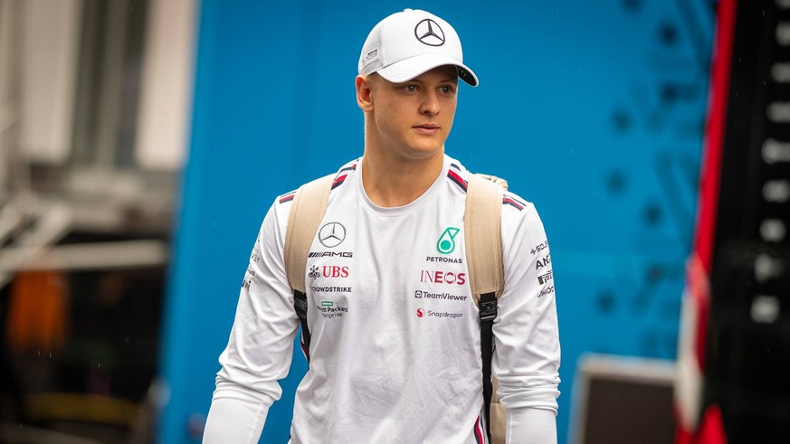 01.07.2023, Red Bull Ring, Spielberg, AUT, FIA, Formel 1, Grosser Preis von Österreich, Sprint shoot out, im Bild Mick Schumacher GER, Testfahrer Mercedes // during sprint shoot out before the sprint  ...