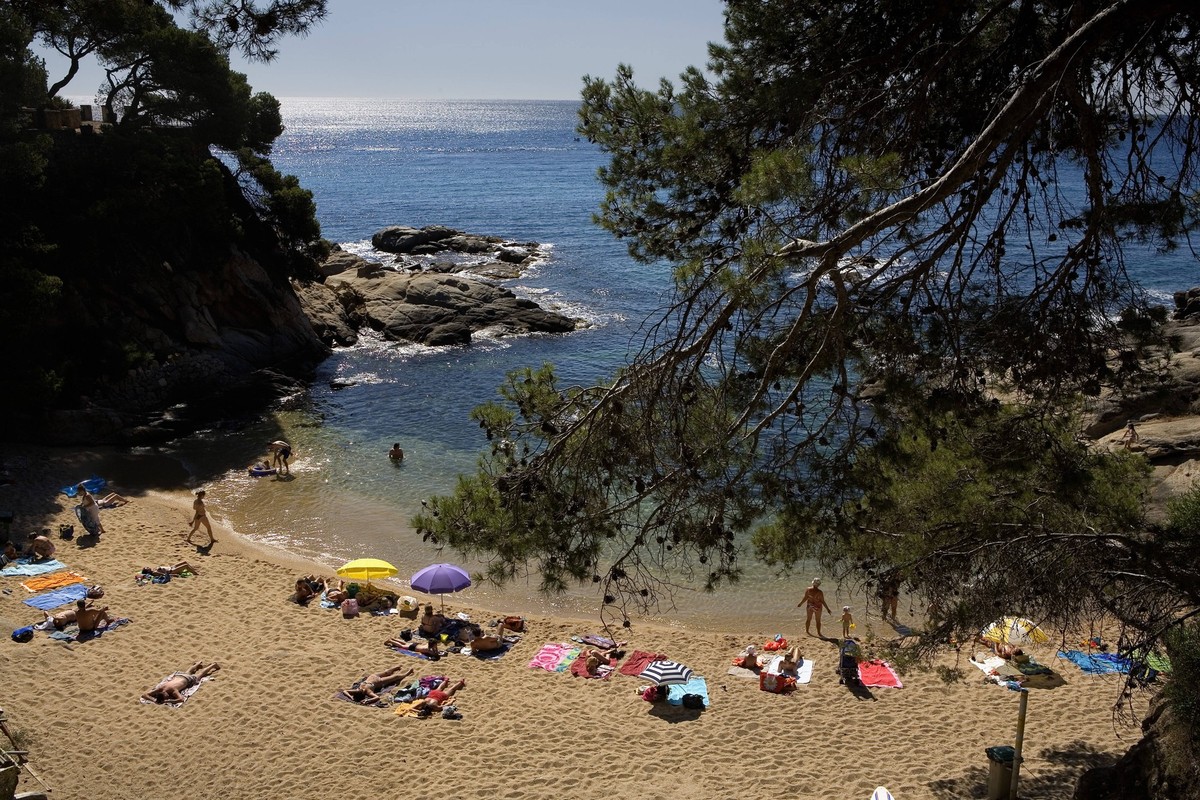 Platja d Aro. Cala del Pi . Costa Brava. Girona province. Catalonia. Spain Platja d Aro Catalonia Spain Copyright: xLucasxVallecillosx/xVWPicsx LVM-222-Gi.pl