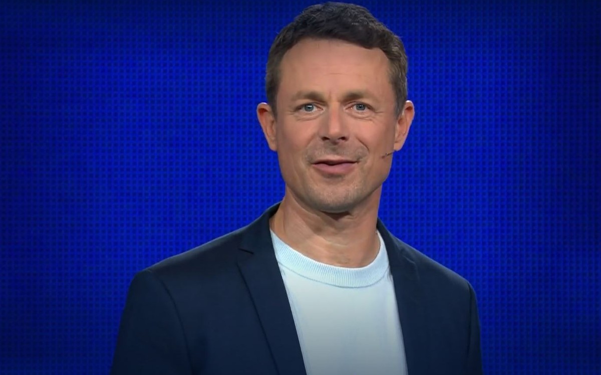 Alexander Bommes setzt in der Show auch mal gerne die eine oder andere Spitze.