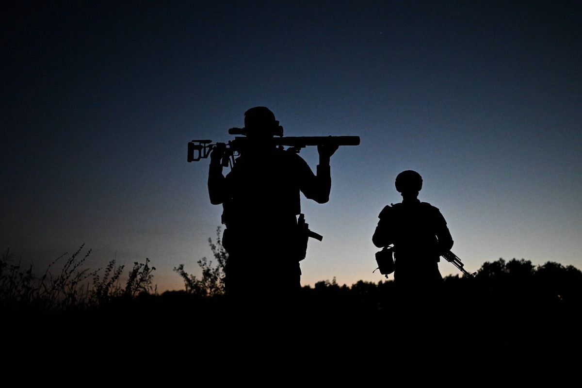 Russia Ukraine Kursk Attack Akhmat Special Forces 8760205 07.09.2024 Russian servicemen of the Aida sniper group of Akhmat special forces are seen on a mission, in Kursk region, Russia. Sergey Bobylev ...