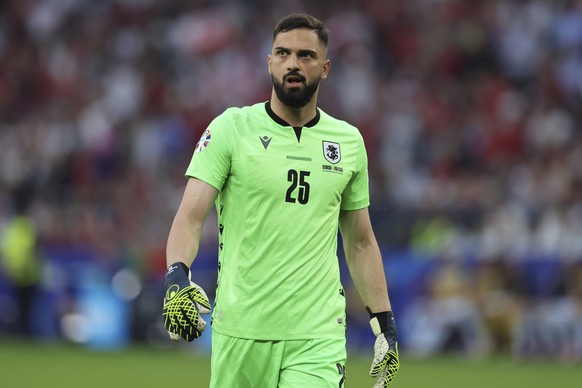 Georgia v Portugal UEFA EURO, EM, Europameisterschaft,Fussball 2024 Group F Giorgi Mamardashvili of Georgia celebrates his sides 1st goal during the UEFA Euro 2024 Group F match between Georgia and Po ...
