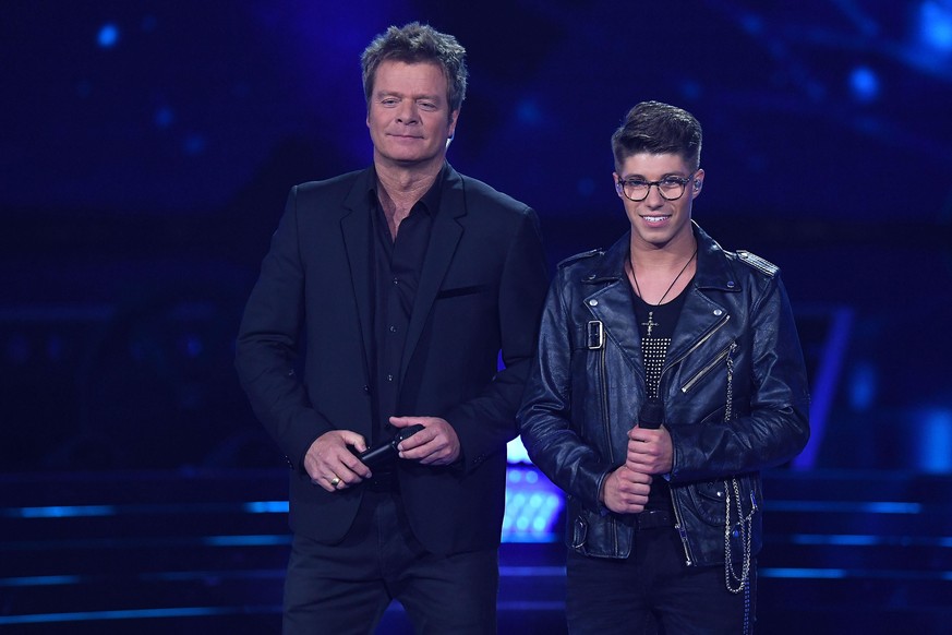 27.04.2019, Nordrhein-Westfalen, Köln: Deutschland sucht den Superstar Finale am 27.04.2019 in den MMC Studios in Köln Oliver Geissen und Davin Herbrüggen Foto: Revierfoto Foto: Revierfoto/Revierfoto/ ...