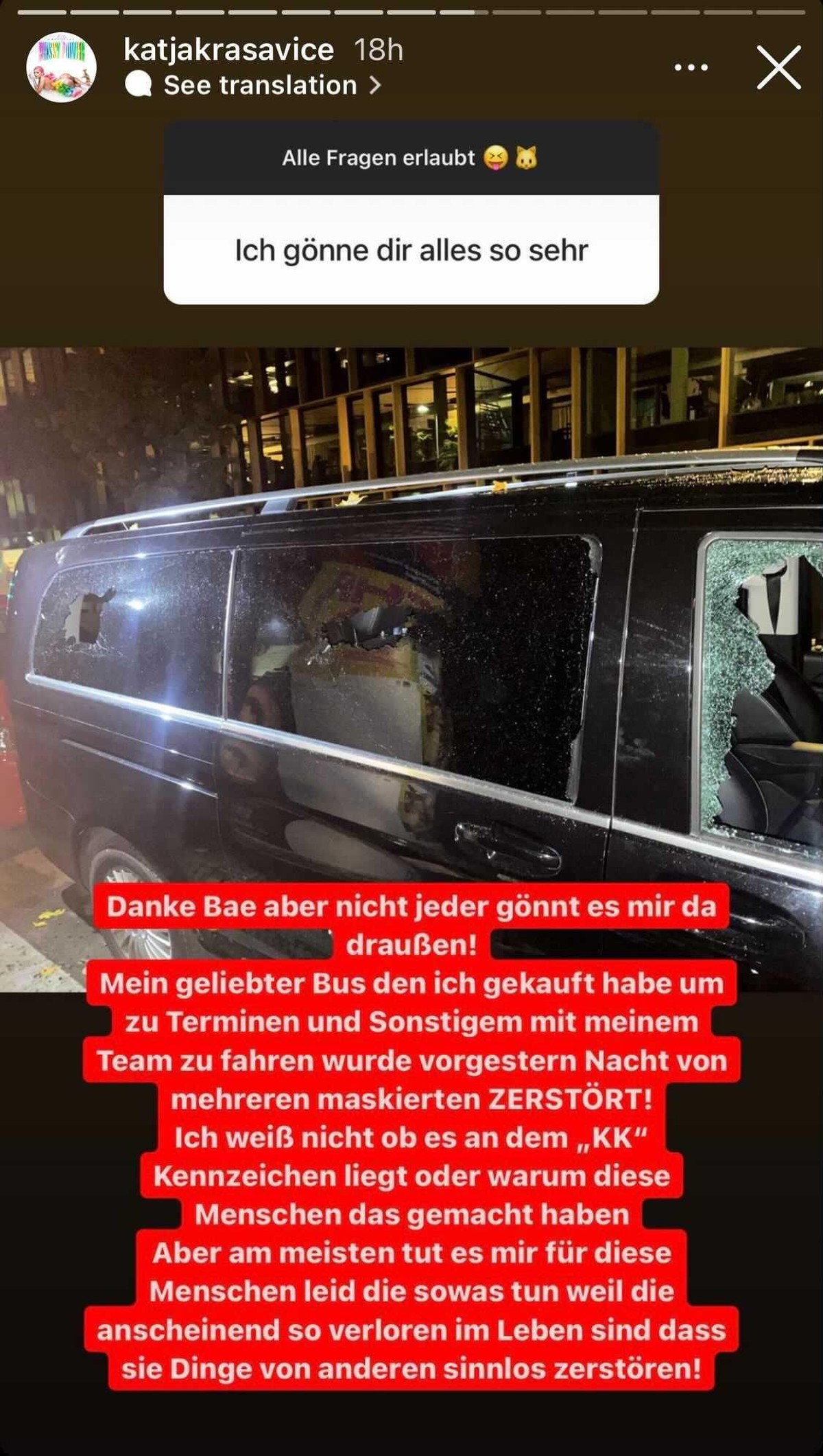 So fand die 25-jährige Deutschrapperin ihr zerstörtes Fahrzeug vor.