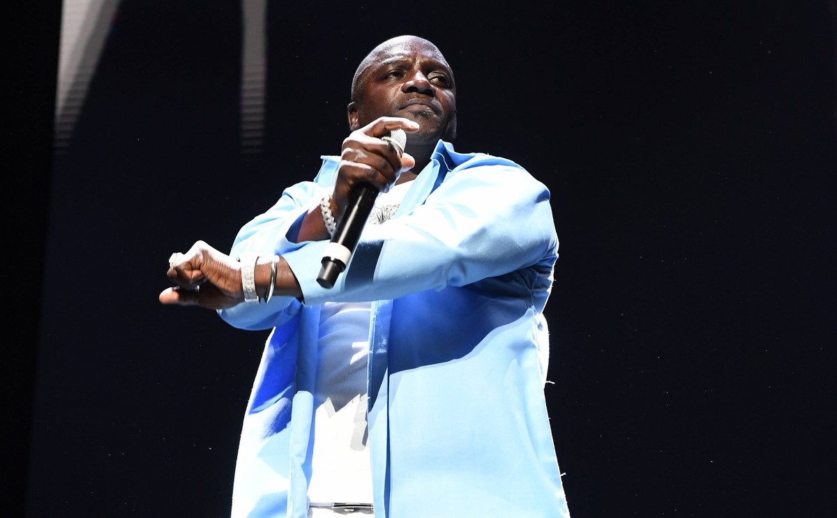 Akon performs during The Superfan Tour at Hard Rock Live held at the Seminole Hard Rock Hotel &amp; Casino Featuring: Akon Where: Hollywood, Florida, United States When: 15 Sep 2024 Credit: Robert Bel ...