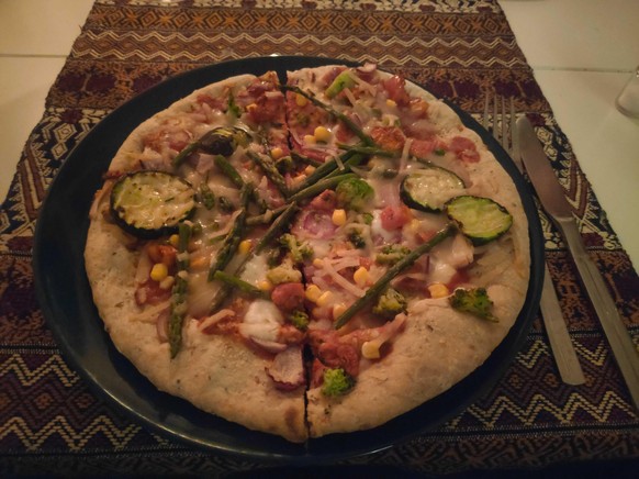 Gesund ist die vegane Pizza mit Sicherheit – aber das ist ja auch nicht ihre Bestimmung.