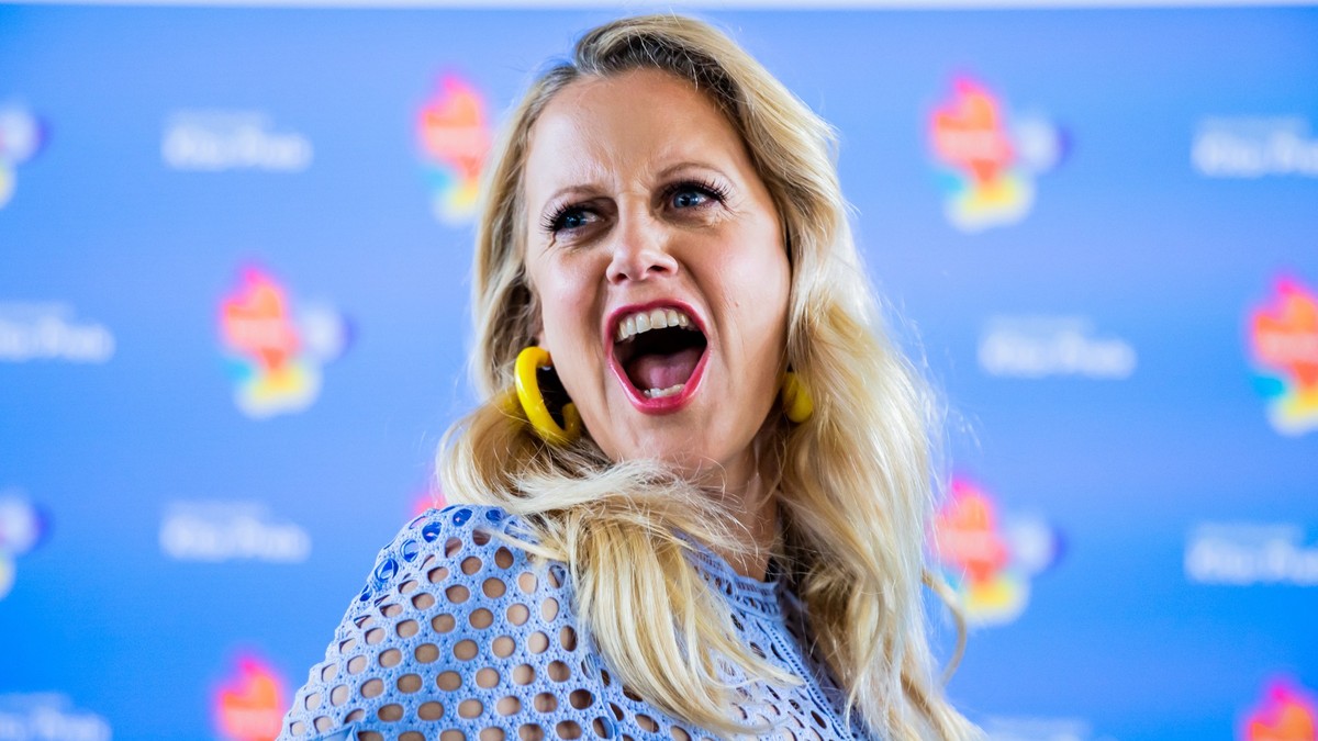 Barbara Schöneberger BusenBemerkung der Moderatorin eskaliert