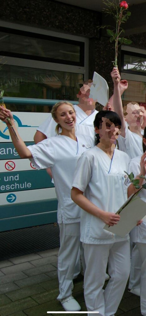 Hanna aus der Zeit, in der sie noch als Krankenschwester arbeitete.