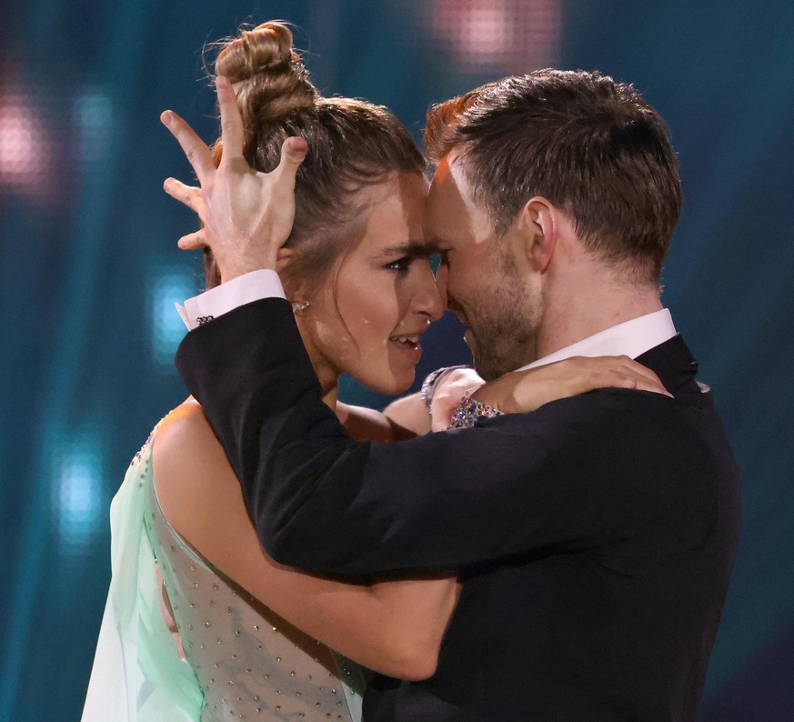 COLOGNE, GERMANY - MARCH 04: Sarah Mangione and Vadim Garbuzov perform on stage during the 2nd show of the 15th season of the television competition show &quot;Let&#039;s Dance&quot; at MMC Studios on ...