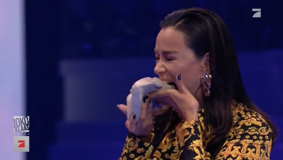 Verona Pooth bearbeitete Ton zum Thema "Zorn".