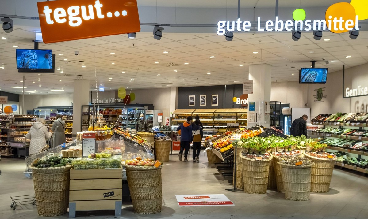 Einkaufszentrum Milaneo in Stuttgart. Supermarkt tegut. // 05.11.2021: Deutschland, Baden-W