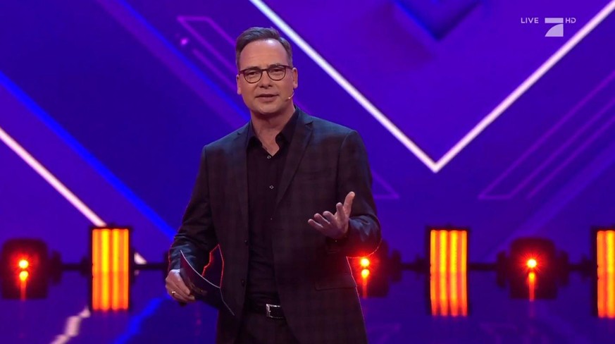 Matthias Opdenhövel führt seit der ersten Staffel als Moderator durch "The Masked Singer".