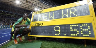 Zuerst Chicken Nuggets, dann Fabelweltrekord – Usain Bolt brilliert in Berlin