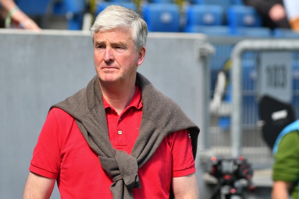 14.04.2018, wirsol-Rhein-Neckar-Arena, Sinsheim, GER, 1. FBL, TSG 1899 Hoffenheim vs Hamburger SV, im Bild Bernhard Peters (Sportdirektor, Hamburger SV) Foto © nordphoto / Fabisch