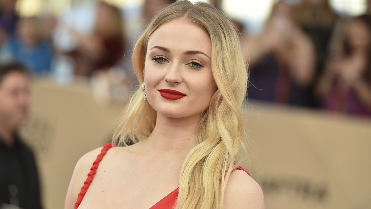 ARCHIV - 29.01.2017, USA, Los Angeles: Sophie Turner kommt zur Verleihung der 23. Screen Actors Guild Awards. (zu dpa: