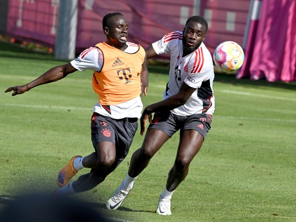 mané upamecano bayern-training