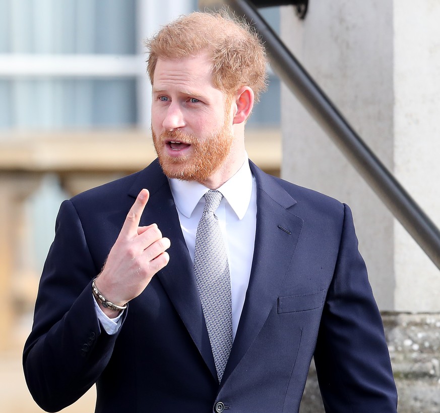 Prinz Harry: Der Royal soll eine Haarklinik in London aufgesucht haben.