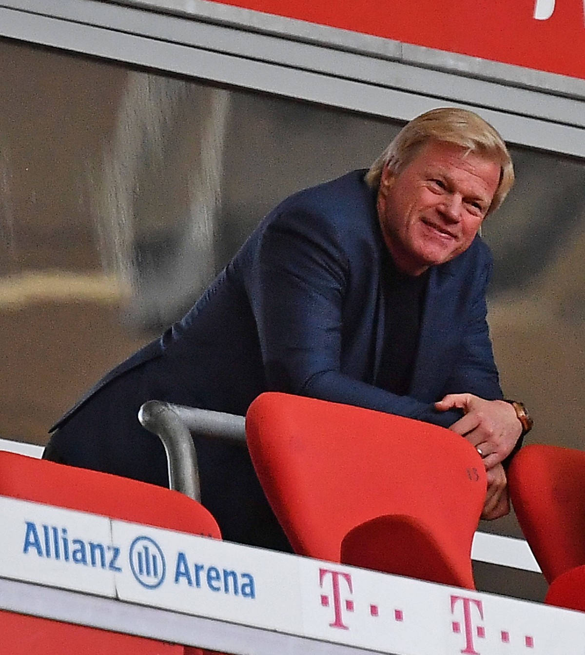 03.10.2021, xjhx, Fussball 1.Bundesliga, FC Bayern Muenchen - Eintracht Frankfurt emspor, v.l. Vorstandsvorsitzender Oliver Kahn FC Bayern Muenchen DFL/DFB REGULATIONS PROHIBIT ANY USE OF PHOTOGRAPHS  ...
