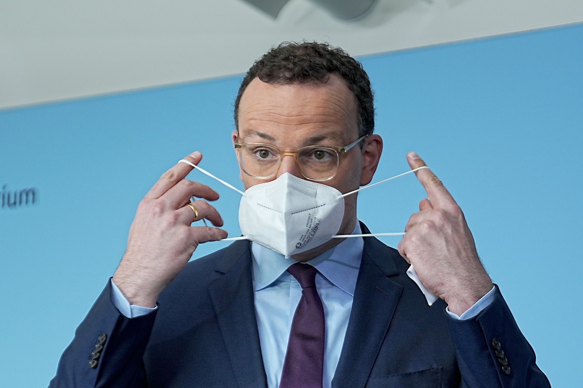 ARCHIV - 22.09.2021, Berlin: Jens Spahn (CDU), damals Bundesminister für Gesundheit, heute Unionsfraktionschef. (zu dpa: «Spahn verteidigt hohe Preise für Masken») Foto: Michael Kappeler/dpa +++ dpa-B ...