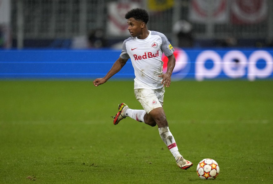 Salzburg&#039;s Karim Adeyemi controls the ball during the Champions League group G soccer match between Salzburg and Lille, at the Salzburg stadium, in Salzburg, Austria, Wednesday, Sept. 29, 2021. ( ...