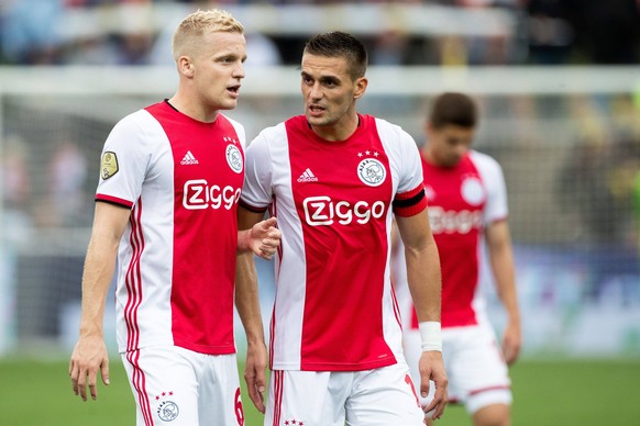 Donny van de Beek (l.) mit Ajax-Kapitän "Doo-shan Tad-itch".