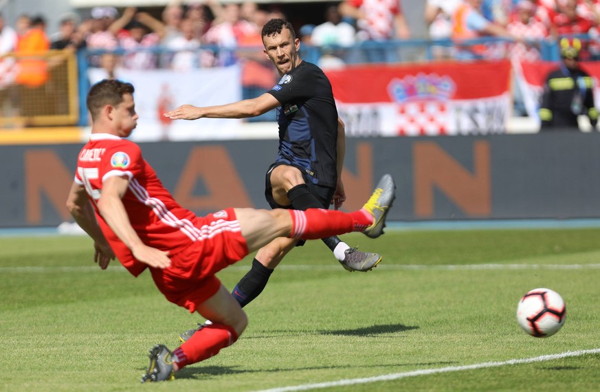 Osijek, 08/06/2019 - European Championship, EM, Europameisterschaft 2020. Croatia - Wales 2:1. Ivan Perisic (4) vs James Lawrence (15) PUBLICATIONxNOTxINxCRO